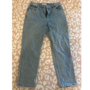 Abercrombie 90’s Straight Curve Love